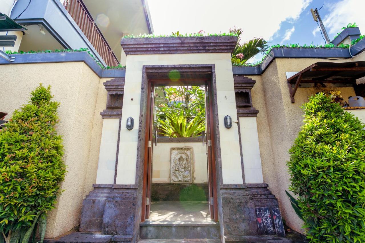 Sakura Guest House Canggu Exteriör bild